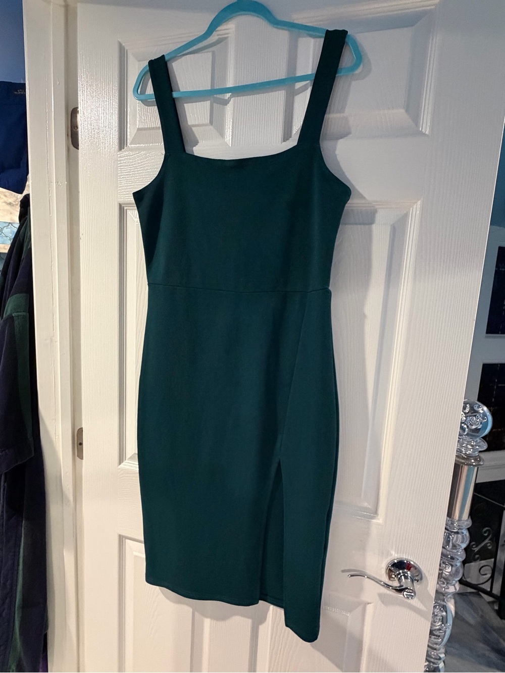 Emerald Green Square-Neck Sheath Dress